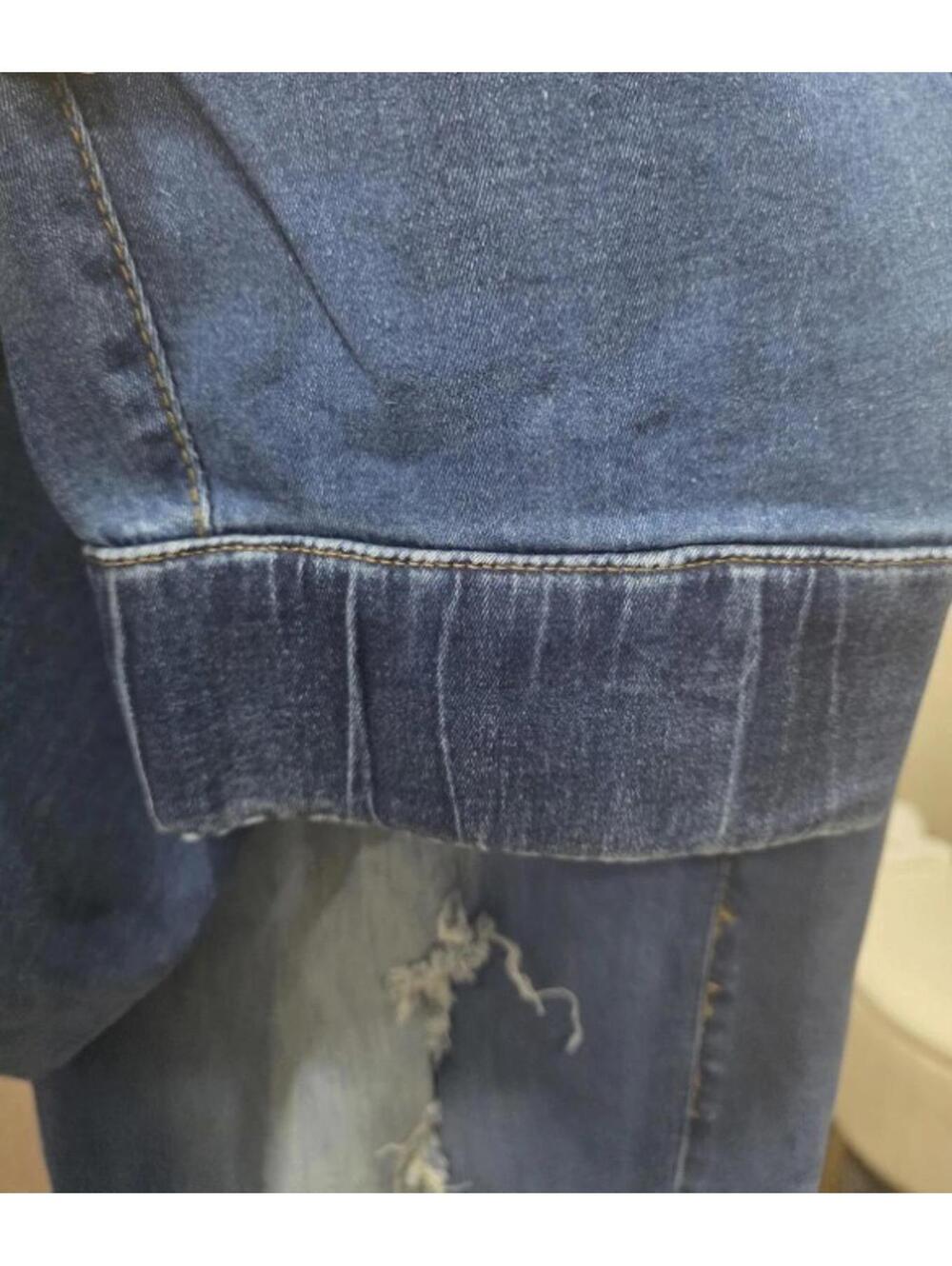 Blue Turtle Plus Jeans - Picture 12 of 15